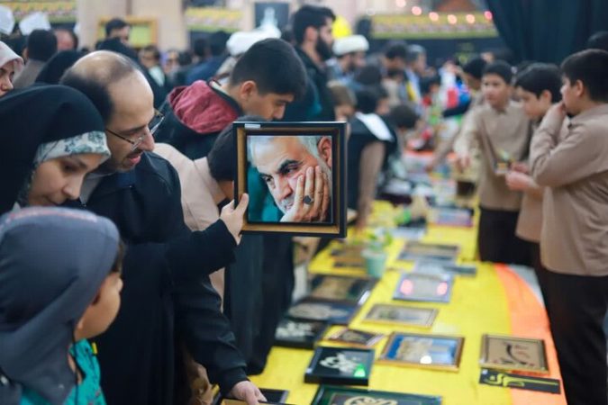 دانش آموزان قمی پای کار جبهه مقاومت