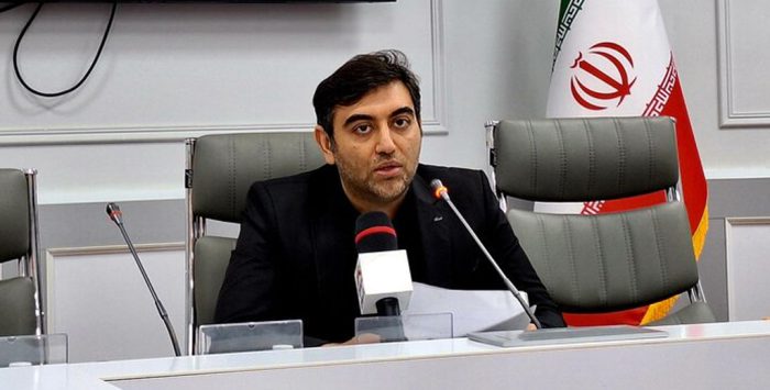 آغاز پویش کتابخوانی «انقلاب به ما چه داد؟»